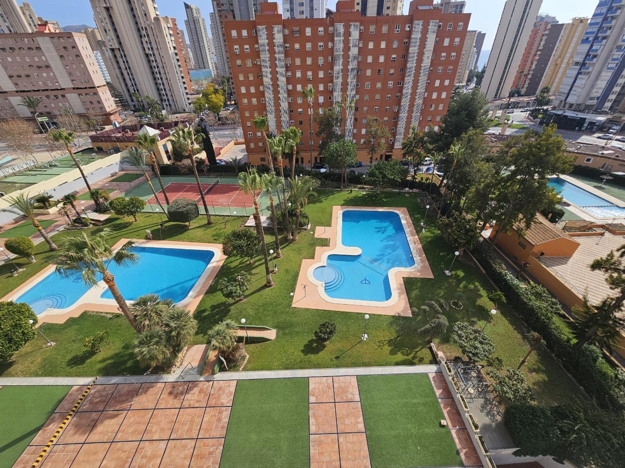 Gemelos Xii 6 If * Benidorm